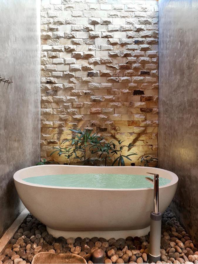 Batatu Resort - Adults Only Kuta  エクステリア 写真